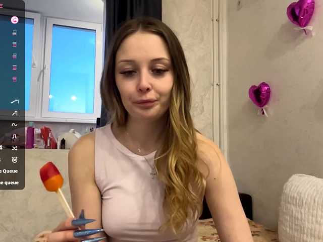 CrystalCrispen live cam on BongaCams
