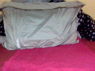 Cute-Selena2's Live Webcam