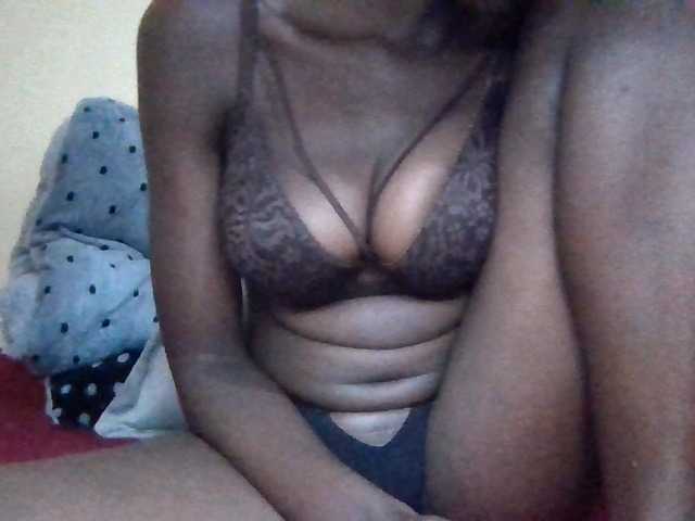 Cute-Selena2 live cam on BongaCams