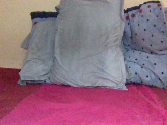 Cute-Selena2 live cam