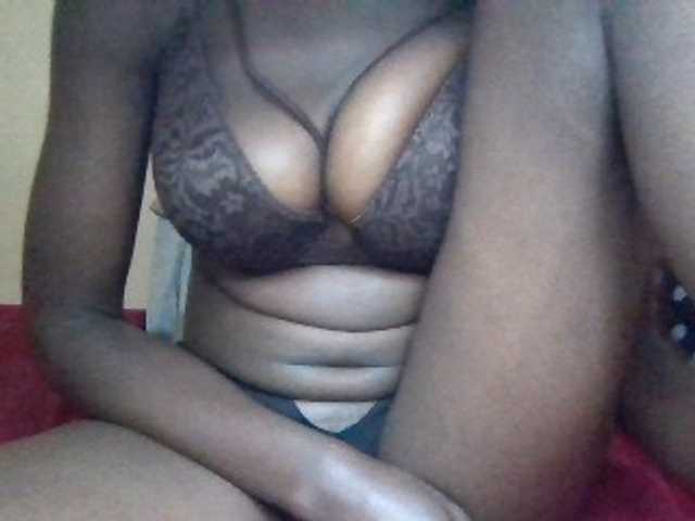 Cute-Selena2 live cam on BongaCams