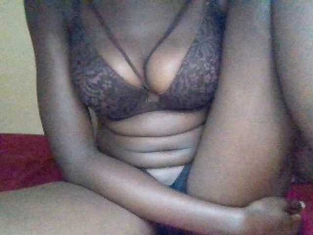 Cute-Selena2 live cam on BongaCams