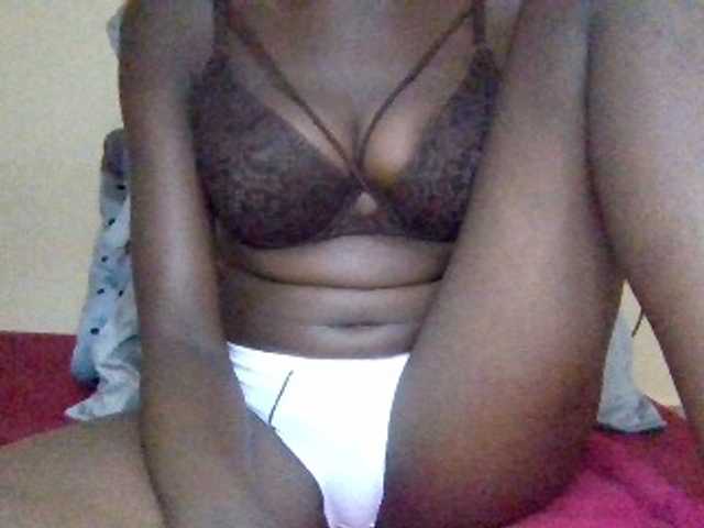 Cute-Selena2 live cam on BongaCams
