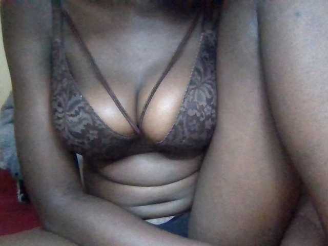 Cute-Selena2 live cam on BongaCams