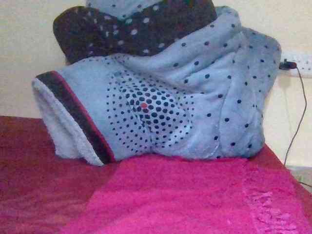 Cute-Selena2 Live Webcam on BongaCams