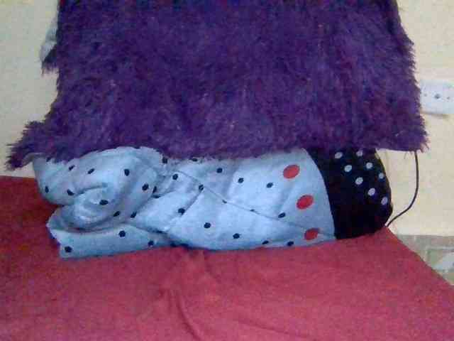 Cute-Selena2 webcam