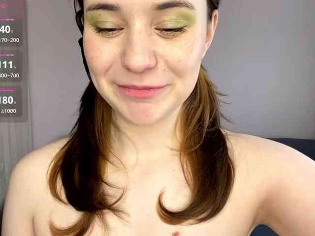 Model: DorieKupferberg