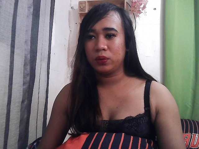 Maderpaker05, 23 y/o - Live Cam on BongaCams