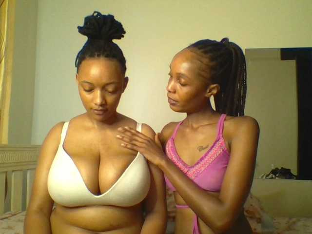 twinflame live sex show