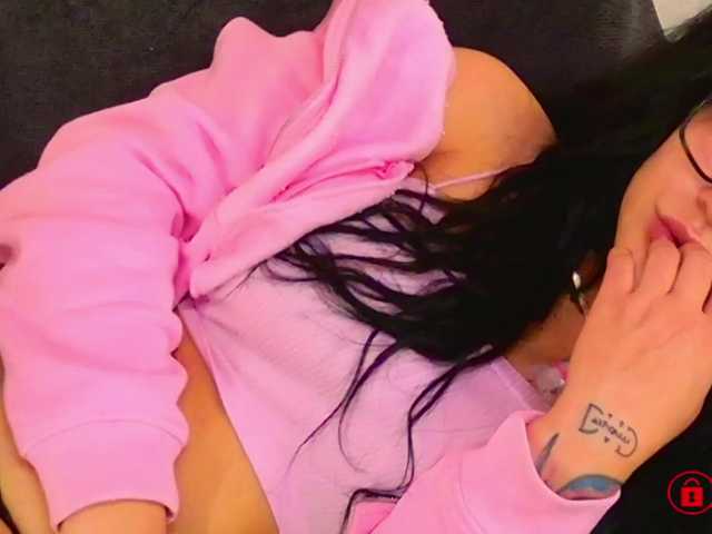 SyaSPARK live cam on BongaCams