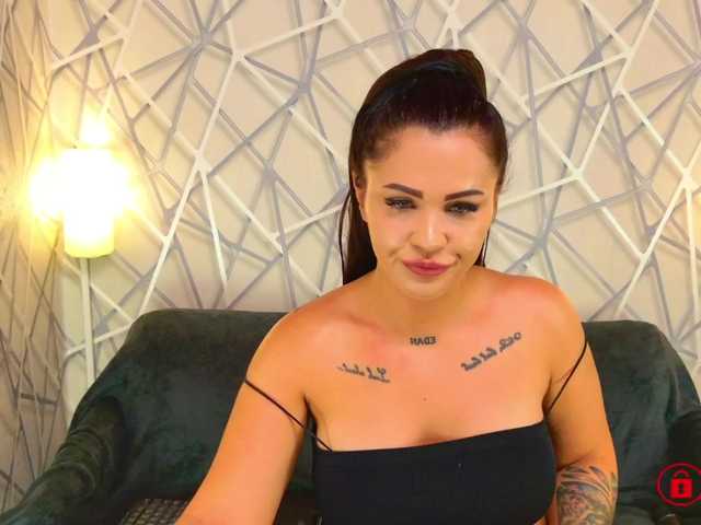 SyaSPARK live cam on BongaCams