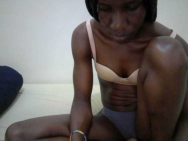 Candy-model live cam on BongaCams