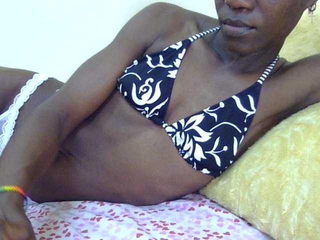 Candy-model live cam on BongaCams