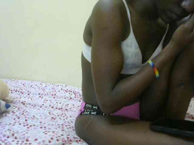 Candy-model Live Webcam on BongaCams