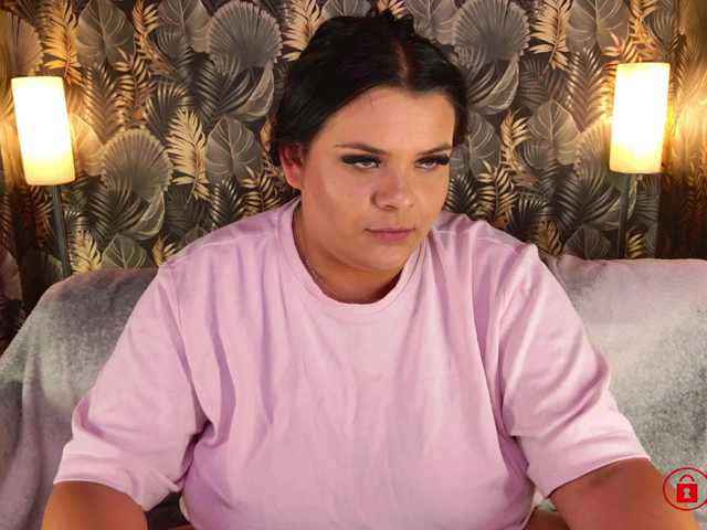 MadyMOAN live cam on BongaCams