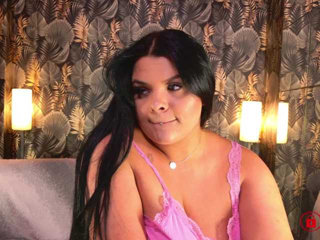 MadyMOAN live cam on BongaCams