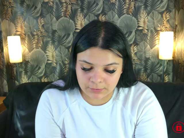 MadyMOAN live cam on BongaCams
