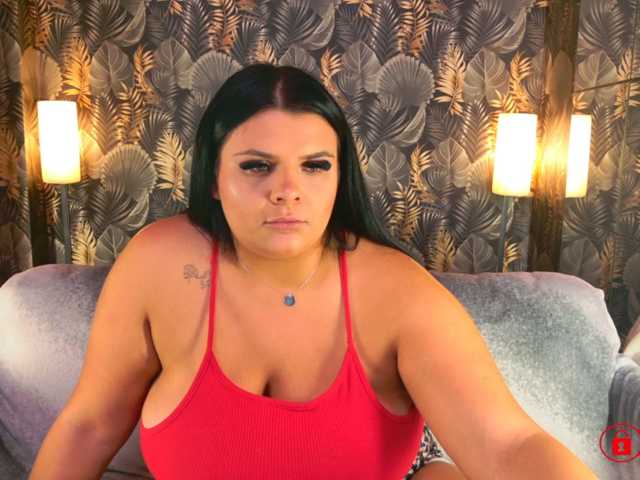 MadyMOAN live cam on BongaCams