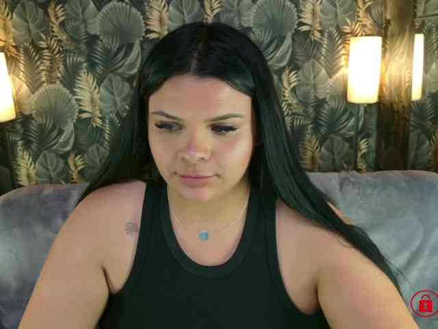 MadyMOAN webcam