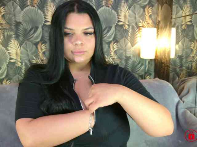 MadyMOAN webcam