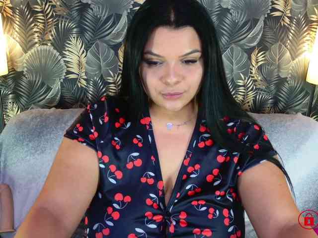 MadyMOAN webcam