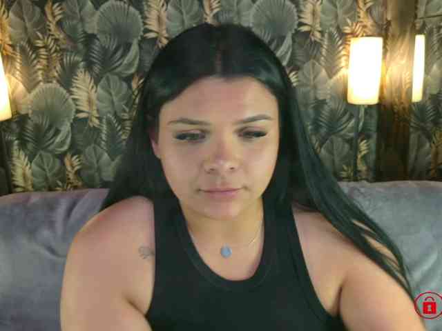 MadyMOAN webcam