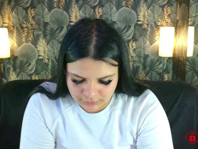 MadyMOAN webcam