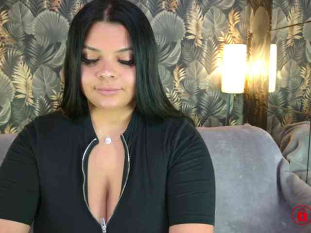 MadyMOAN webcam