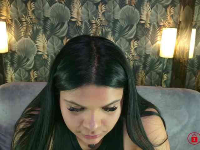 MadyMOAN webcam