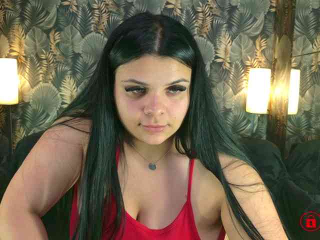 MadyMOAN webcam
