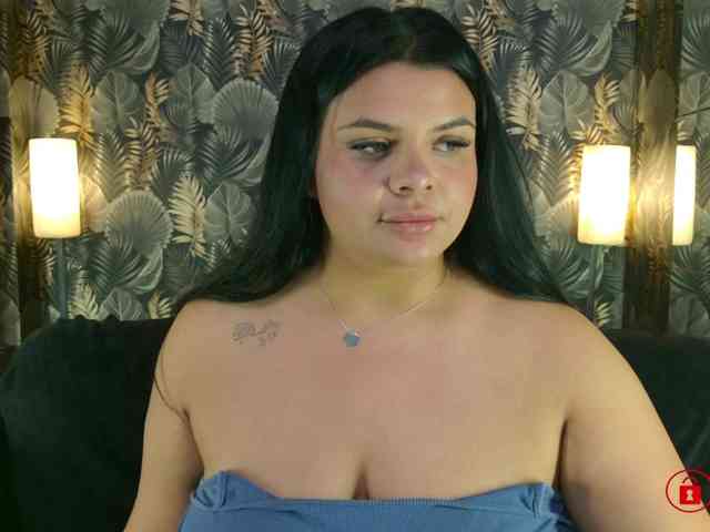 MadyMOAN webcam