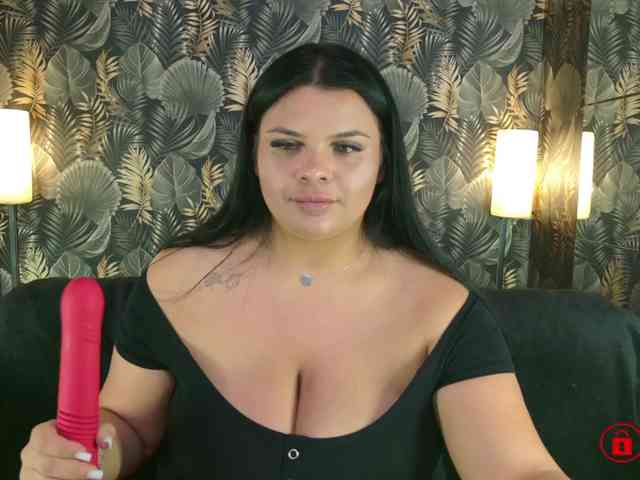 MadyMOAN webcam