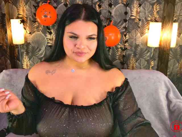MadyMOAN webcam