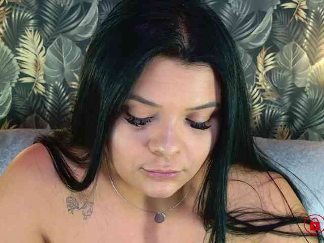 MadyMOAN webcam