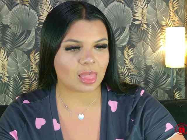 MadyMOAN webcam
