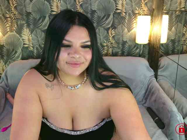 MadyMOAN webcam