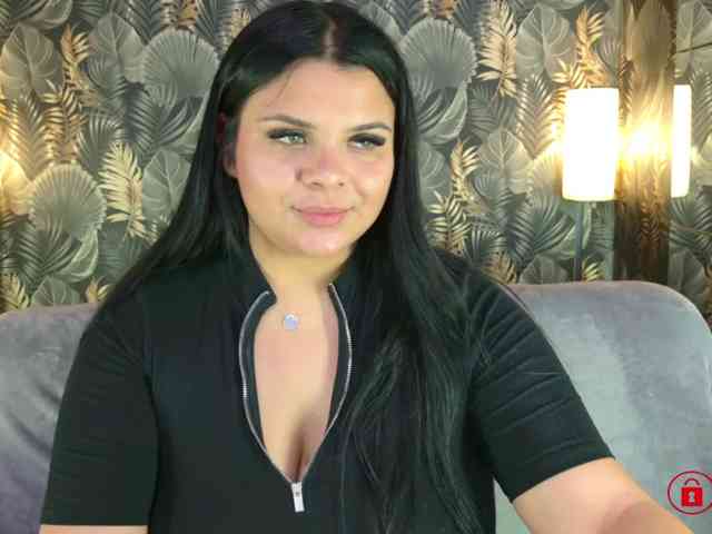 MadyMOAN webcam
