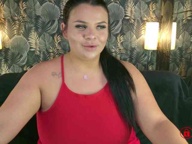 MadyMOAN webcam