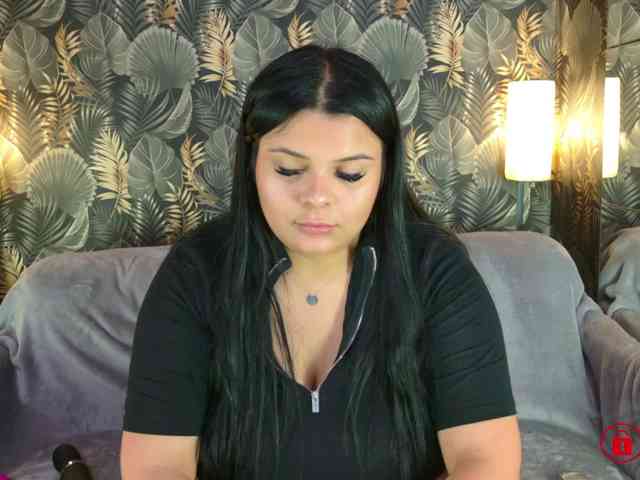 MadyMOAN webcam
