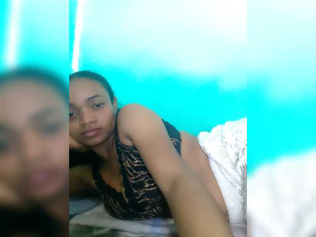 Miorita's BongaCams show and profile