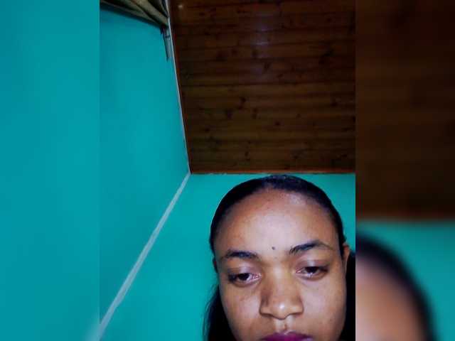 Miorita's BongaCams show and profile