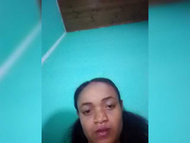 Miorita's BongaCams show and profile