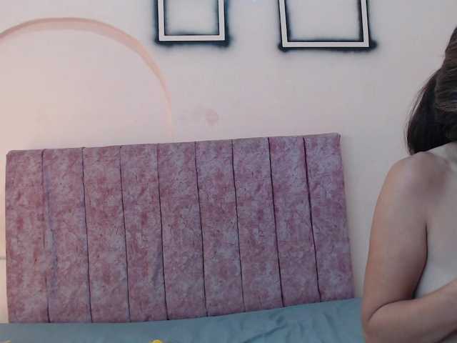 genesis-girl-mature live cam on BongaCams