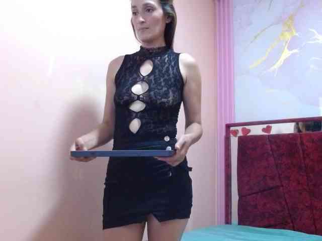 genesis-girl-mature webcam