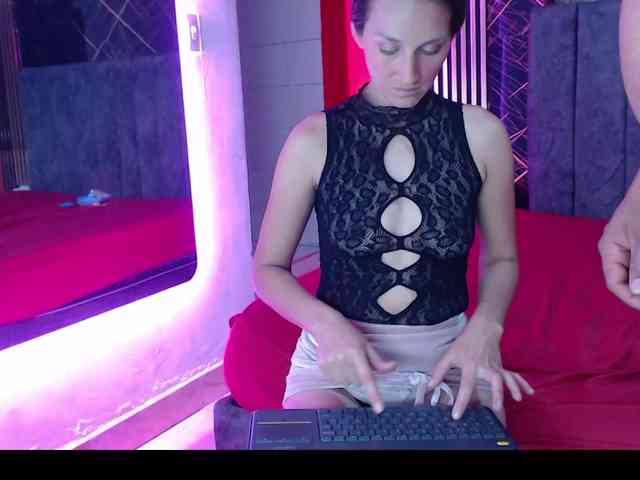 genesis-girl-mature webcam