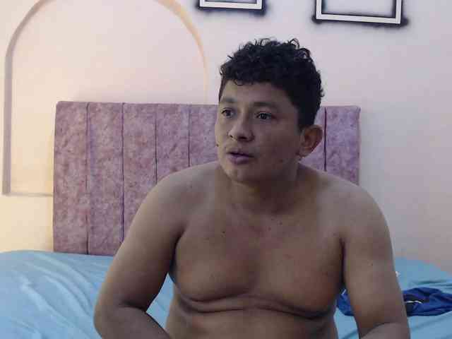 genesis-girl-mature webcam