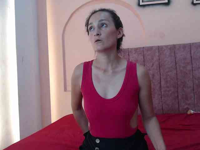 genesis-girl-mature