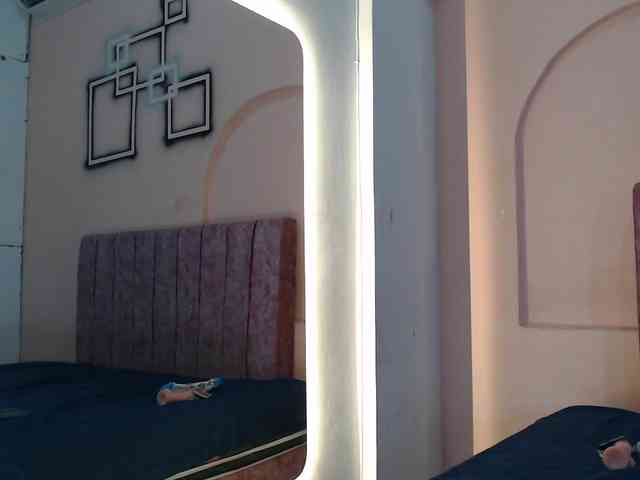 genesis-girl-mature webcam