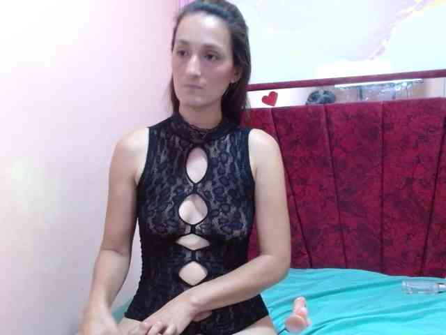 genesis-girl-mature webcam