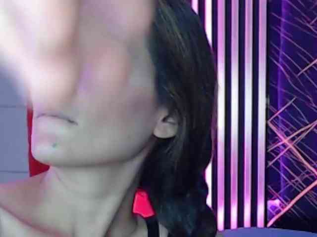 genesis-girl-mature webcam